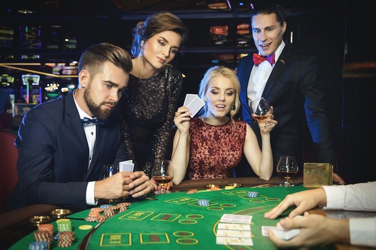 Fitur bonus dan putaran gratis Fitur putaran gratis dan bonus dalam permainan Joker Gaming